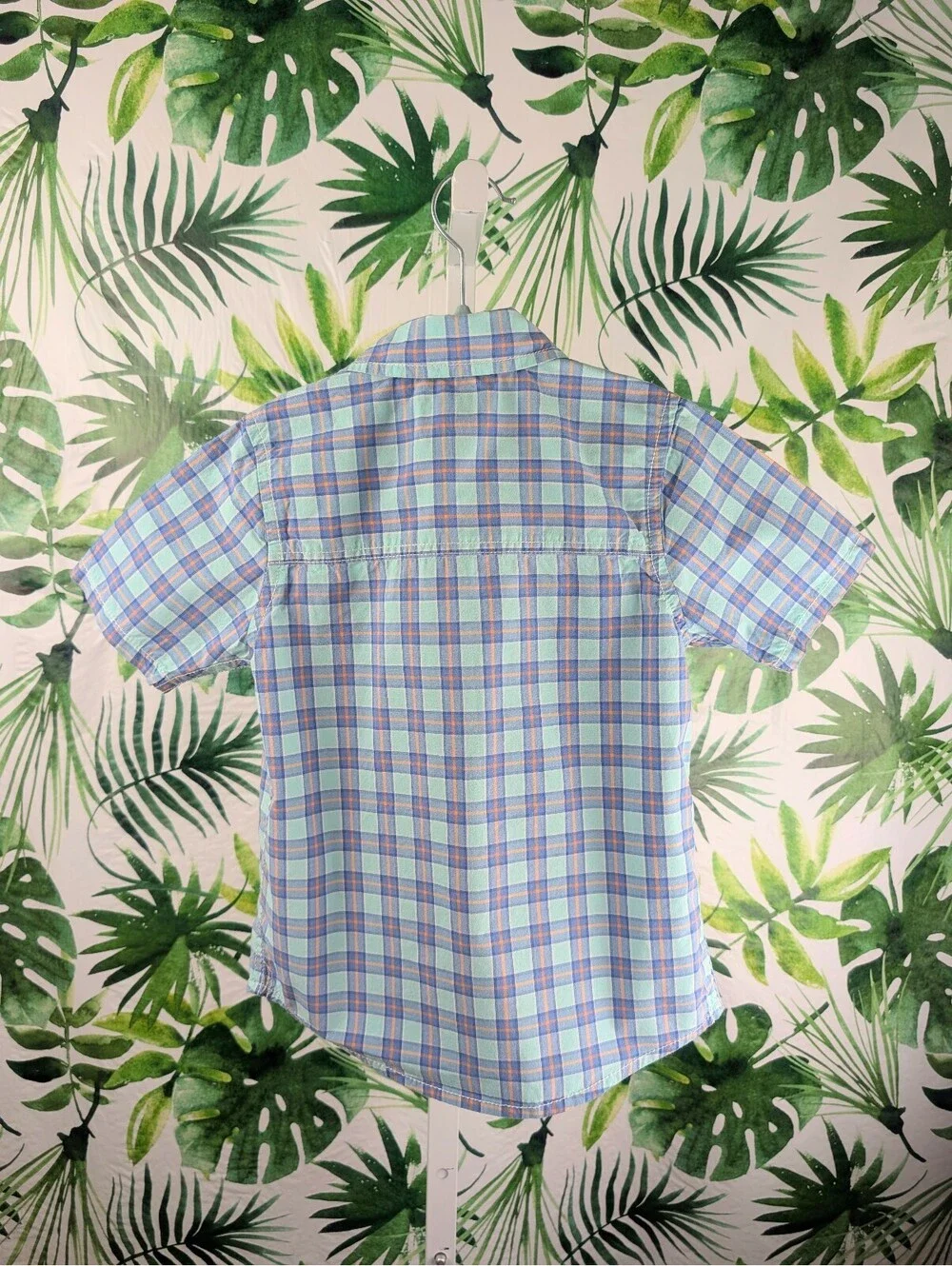 OshKosh B'gosh Boys Plaid Button Down Shirt (Size: 4/5)